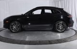 Used 2024 Porsche Macan image 2