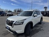 Used 2022 Nissan Pathfinder SL w/ Cargo Package image 3