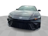 Used 2025 Toyota Camry SE image 3