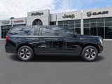 Used 2025 GMC Yukon XL AT4 Ultimate image 2