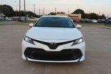 Used 2019 Toyota Camry LE image 3