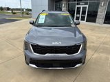 Used 2024 Kia Sorento S image 6