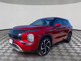 Used 2022 Mitsubishi Outlander SE image 4