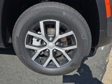 New 2025 Jeep Grand Cherokee Limited w/ Trailer Tow Package image 4