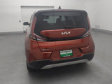 Used 2023 Kia Soul LX w/ LX Technology Package image 6