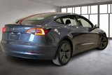 Used 2022 Tesla Model 3 Standard Range image 2