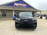 Used 2022 Ford Explorer XLT w/ Class IV Trailer Tow Package image 2
