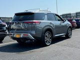 New 2025 Nissan Pathfinder Platinum image 3