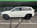 Used 2012 Jeep Grand Cherokee Laredo image 3