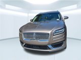 Used 2019 Lincoln Nautilus FWD image 2
