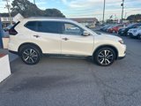 Used 2018 Nissan Rogue SL w/ Premium Package image 5