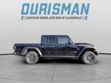 New 2025 Jeep Gladiator Mojave image 2