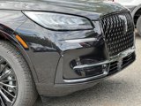 New 2026 Lincoln Corsair Premiere image 2