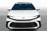 Used 2025 Toyota Camry SE image 3