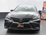 Used 2024 Toyota Camry SE image 3