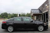 Used 2017 Kia Optima EX w/ Premium Package image 4