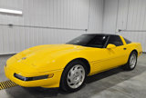 Used 1994 Chevrolet Corvette Coupe image 2