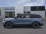 New 2025 Lincoln Nautilus Reserve w/ Jet Appearance Package image 4