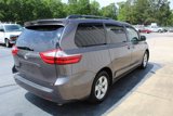 Used 2015 Toyota Sienna LE image 3