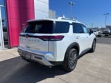 New 2025 Nissan Pathfinder SL w/ SL Premium Package image 6