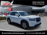 New 2025 Nissan Pathfinder SL image 1