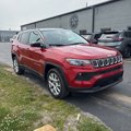 Used 2025 Jeep Compass Limited image 6