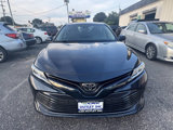 Used 2018 Toyota Camry LE image 4