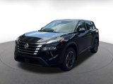 Used 2024 Nissan Rogue SV image 5