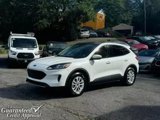 Used 2021 Ford Escape SE image 3