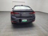 Used 2020 Hyundai Elantra Limited image 6