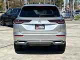 New 2025 Mitsubishi Outlander SE image 5