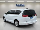 Used 2023 Chrysler Voyager LX image 5