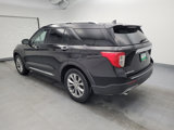 Used 2023 Ford Explorer Limited image 3