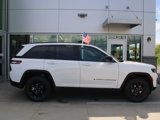 New 2025 Jeep Grand Cherokee Altitude image 3