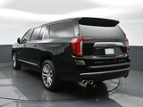 Used 2022 GMC Yukon XL Denali image 5