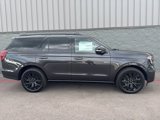 New 2025 Ford Expedition Platinum image 4