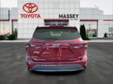 New 2025 Toyota Highlander Limited image 4
