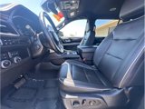 Used 2023 Chevrolet Suburban Premier image 3