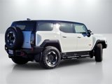 Used 2025 GMC Hummer EV 2X w/ LPO, Illumination Package image 5