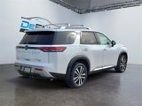 New 2025 Nissan Pathfinder Platinum image 3