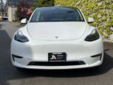 Used 2021 Tesla Model Y Performance image 3