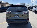 Used 2019 Jeep Cherokee Latitude Plus w/ Comfort/Convenience Group image 4