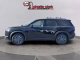 New 2025 Nissan Pathfinder SL w/ SL Premium Package image 2