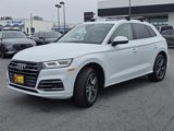 Used 2020 Audi Q5 e Prestige w/ Prestige Package image 3