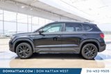 Used 2023 Volkswagen Taos SE image 2