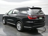 Used 2022 Dodge Durango SXT image 4