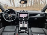 Used 2024 Porsche Macan image 3