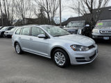 Used 2016 Volkswagen Golf S image 3
