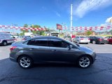 Used 2012 Ford Focus Titanium w/ SEL/Titanium Winter Pkg image 4