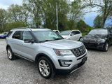 Used 2017 Ford Explorer XLT w/ Equipment Group 202A image 3